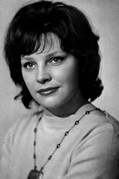 Antonina Maksimova