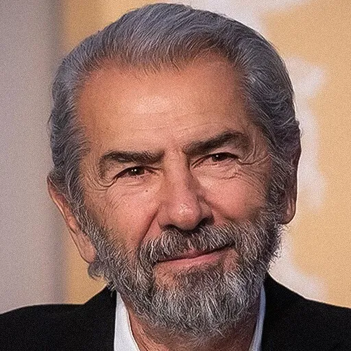 فرامرز قریبیان