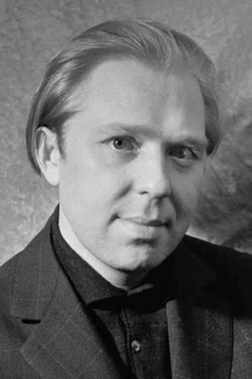 Oleg Popov